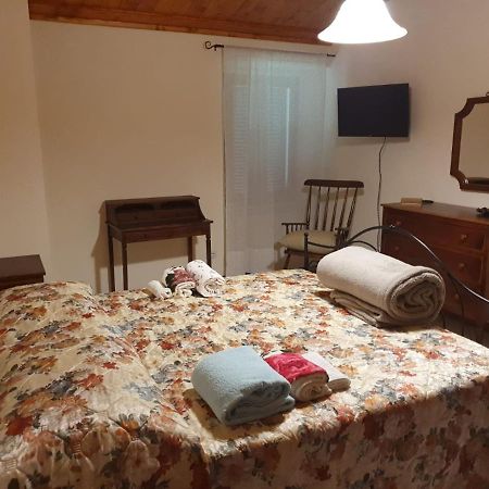 Casa Vacanze Elisabetta Montalcino Esterno foto