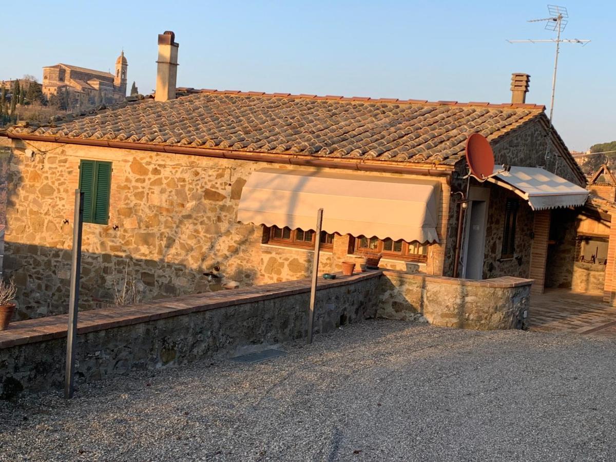 Casa Vacanze Elisabetta Montalcino Esterno foto