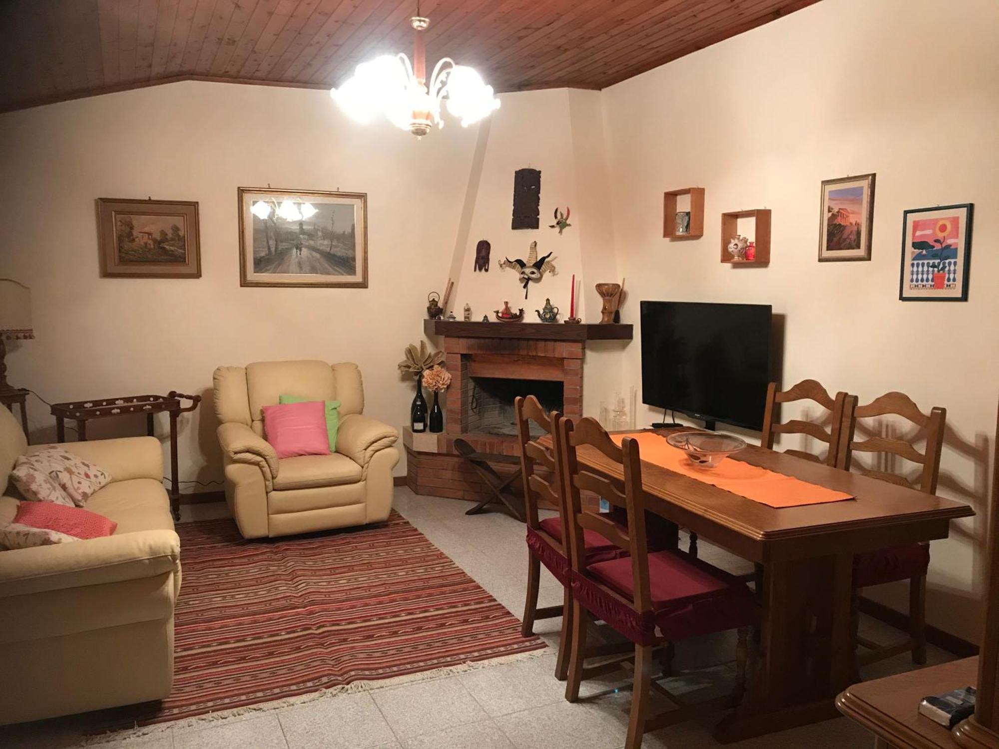 Casa Vacanze Elisabetta Montalcino Esterno foto