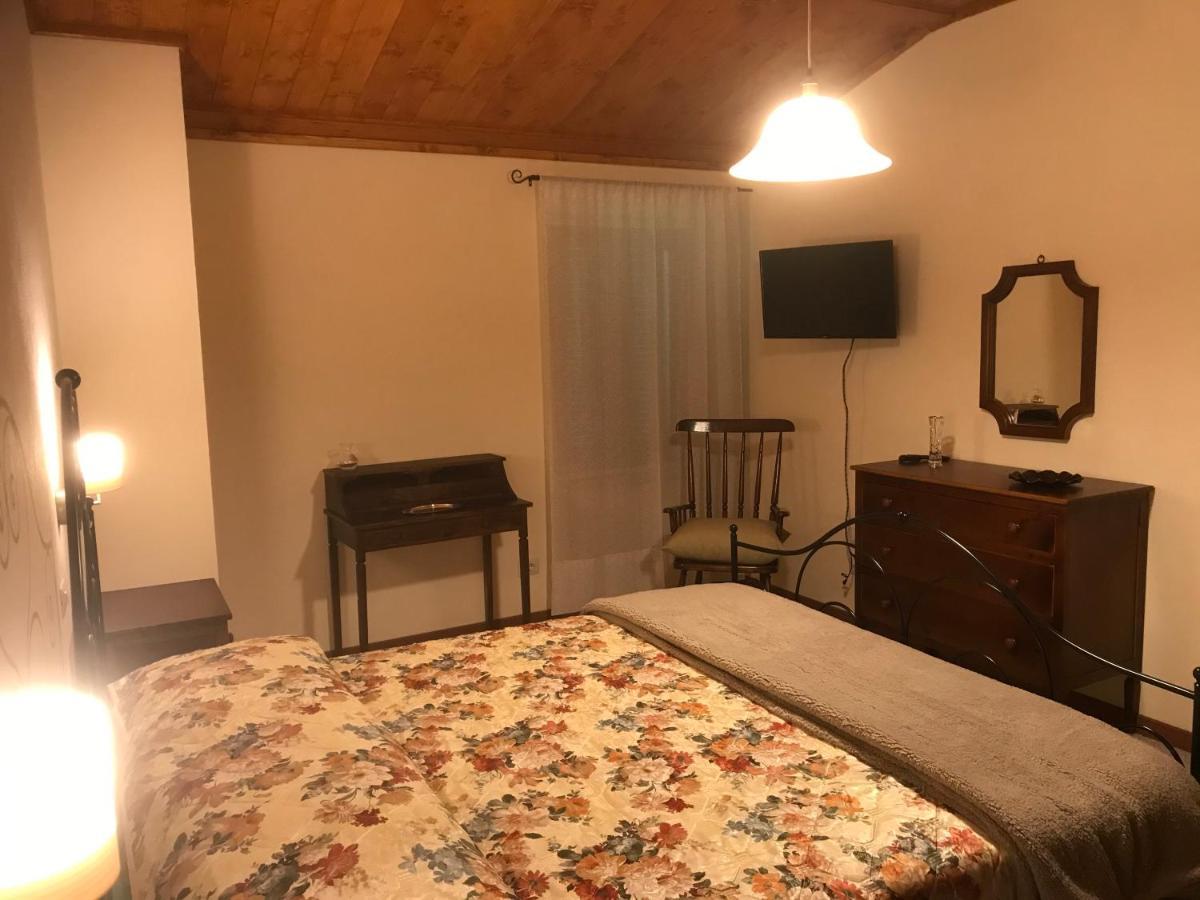 Casa Vacanze Elisabetta Montalcino Esterno foto
